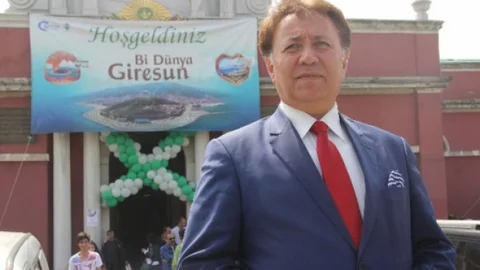Giresunlu İşadamı Siyasi Partilere Kırgınlık Duydu