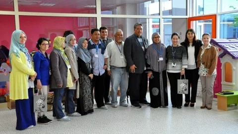Malezya'dan ÇOMÜ Kreşine Ziyaret