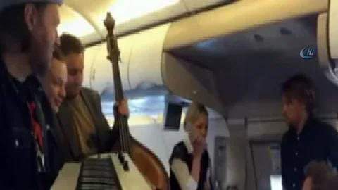 THY Uçağında Caz Konseri