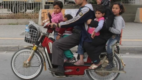 Adana'da Elektrikli Bisiklet Skandalı