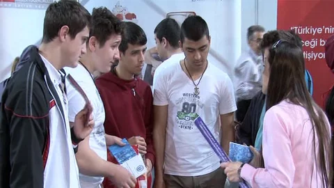 İstanbul Esenyurt Üniversitesi Educaturk Fuarı'nda İlgi Gördü