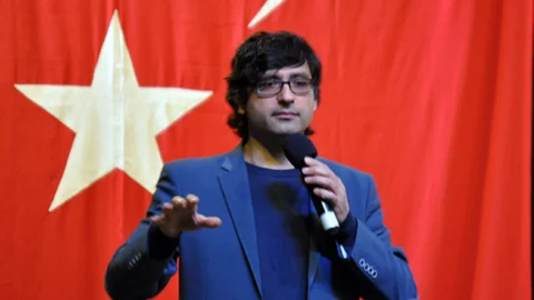 Esenlerli Şairden Davutoğlu'na Şiir