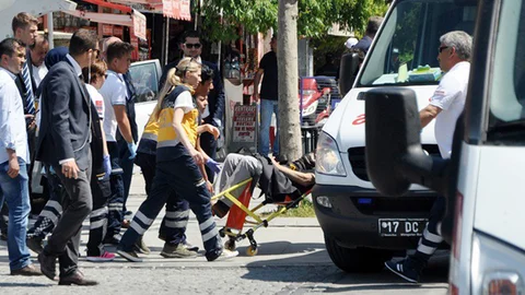 Çanakkale'de Mitingde Baygınlık Geçirenler