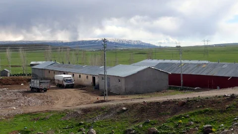 Karlıova'daki Hastane Yanındaki Kötü Kokular