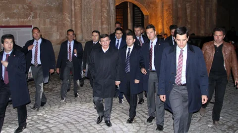 Ahmet Davutoğlu'ndan HDP Açıklaması