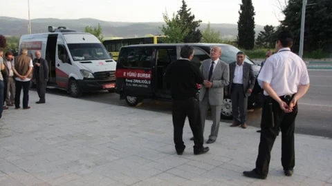 Uludağ Üniversitesi'nde Araç Girişi Engellendi