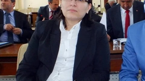 Kütahya'da İlk Bayan Encümen Üyesi Seçildi