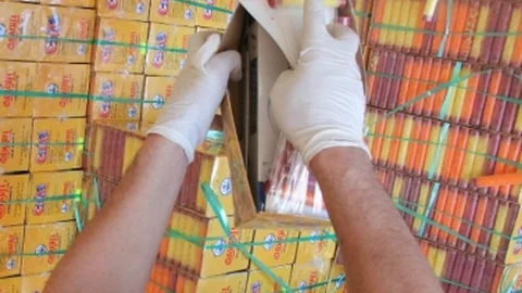 Elazığ'da Kaçak Sigara Operasyonu