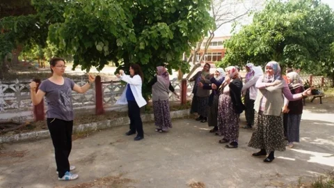 Sarıgöl'de Kadınlara Spor Etkinliği