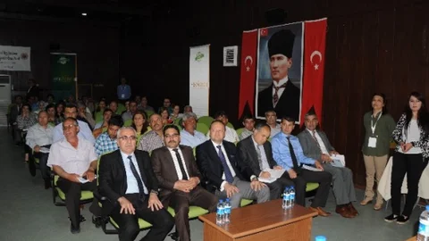 Mersin'de Tarım Paneli Gerçekleşti