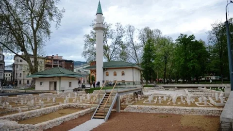 Saraybosna'daki Tarihi Müslüman Mezarlığı Yeniden Gün Yüzüne Çıktı