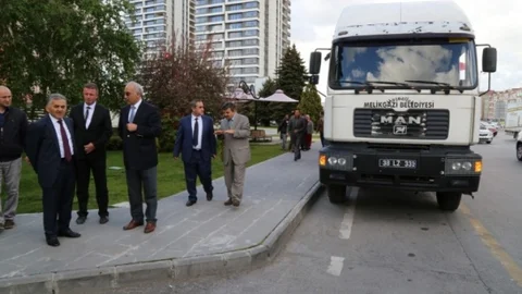 Melikgazi'ye Yeni Araçlar Kazandırıldı