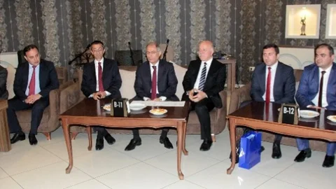 Azerbaycanlı Gazeteciler Erzurum'da Buluştu