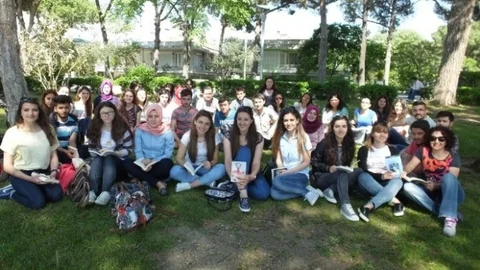 Burhaniye'de Kitap Okuma Etkinliği