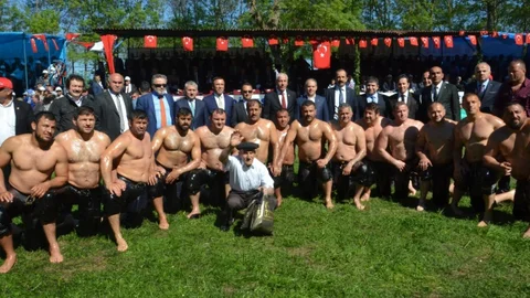 Samsun'da Yaşlı Adamın Fotoğraf İsteği