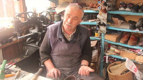 Bilecik'te Ayakkabı Tamiri Azalıyor