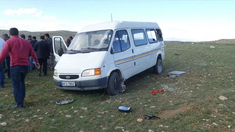 Malatya'da Minibüs Kazası 5 Yaralı