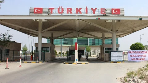 Kapıkule'de Seçim Sandıkları Kuruldu