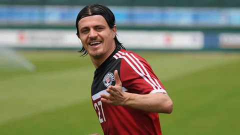 Kasımpaşa'da Orhan Şam Sakatlandı