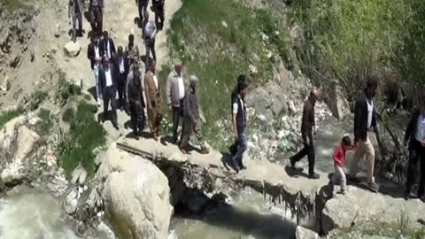 Hakkari'de Düğün Alayı Köprü İsyanı Yükseliyor