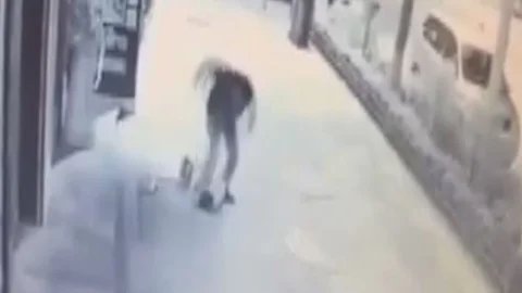 Çin'de Çocuğa Şiddet Olayı