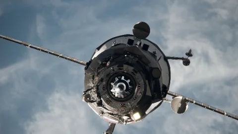 Rus Kargo Aracı Dünyaya Düştü