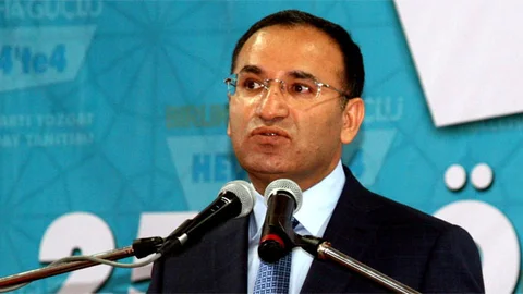 Bekir Bozdağ'dan Vaat Eleştirisi
