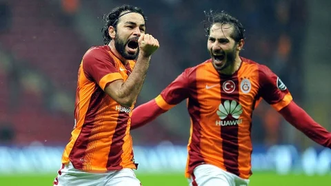 Selçuk İnan Galatasaray Tarihine Geçti