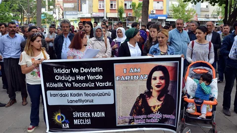 Kürt kadın Ferinaz Xosrawani için protesto.