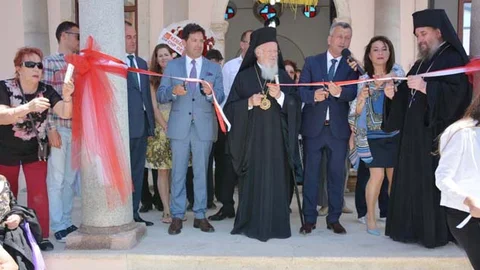 İzmir Menemen'de Kilise Açılışı