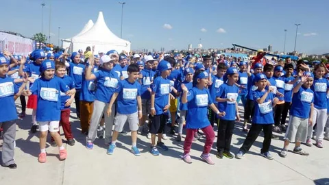 İstanbul'da Çocuk Maratonu Yapıldı