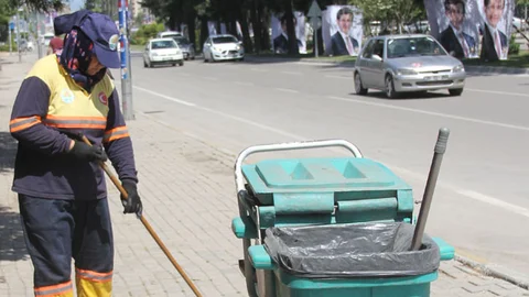 Adana'da Anneler Günü Temizliği