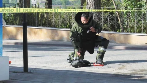 Manyas'ta Şüpheli Çanta Alarmı