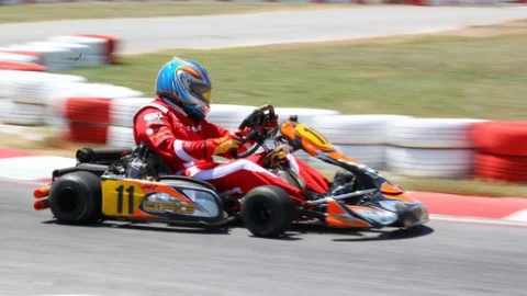 İzmir'de Karting Şampiyonası Heyecanı