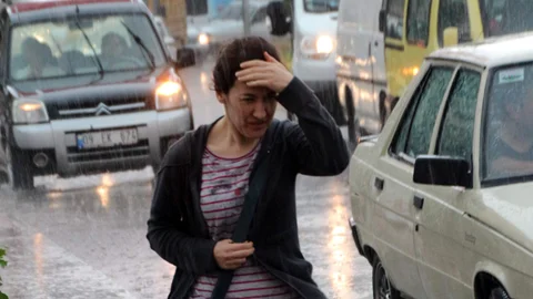 Aydın'da Sağanak Yağış Sorun Yarattı