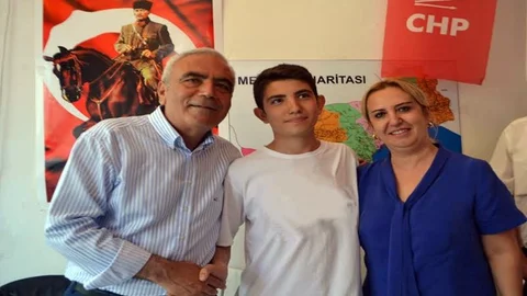 Gülnar'dan Şampiyon Öğrenci Mustafa Baysan'ı Ziyaret Etti