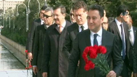 Ali Babacan Bakü'de Resmi Temaslarda Bulunuyor