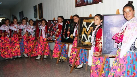 İz Sürücü Ekibi Van'da Sergi Açtı