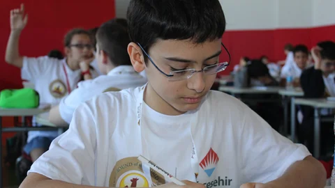 İstanbul'da Akademik Turnuva Heyecanı