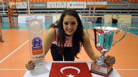Eczacıbaşı VitrA Zirvede Kalmak İçin Hedefliyor