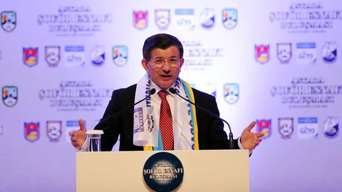 Başbakan Davutoğlu'ndan Gökçek'e Teşekkür Mesajı