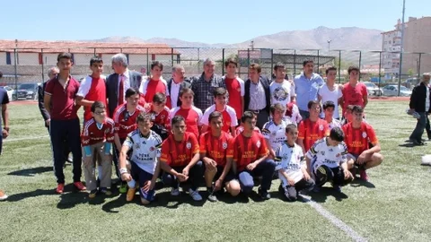 Samet Aybaba Niğde'ye Destek İçin Geldi