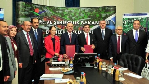 Erenler'de Kentsel Dönüşüm Projesi Temel Atılıyor