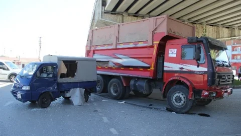 Samsun'da Trafik Kazası 3 Yaralı