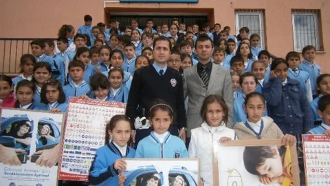 Oltu'da Öğrencilere Trafik Eğitimi Verildi