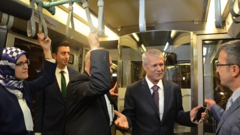 İstanbul'da Sağlık Tüneli Sergisi Açıldı