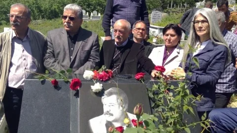 Fikri Sönmez Mezarı Başında Anıldı