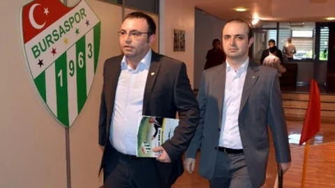 Bursaspor'da Başkan Adayı Listesini Sundular