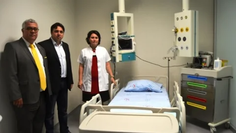 Ayvalık'ta Yeni Devlet Hastanesi Açıldı