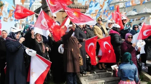 Erciş'te Seçim Bürosu Açıldı